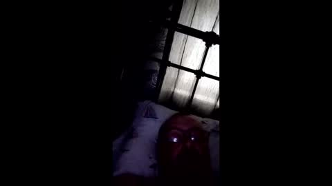 onlymechris online show from May 20, 2026, 7:42 pm