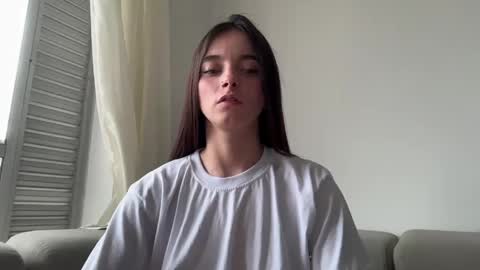 Snapshot of onlysophia chatting on June 1, 2026, 9:49 pm Sophia online show from June 1, 2026, 9:49 pm