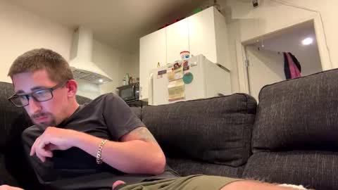 Snapshot of onthecumup69 chatting on March 3, 2025, 9:26 pm onthecumup69 online show from March 3, 2025, 9:26 pm