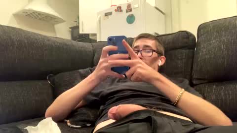 Snapshot of onthecumup69 chatting on March 9, 2025, 11:58 am onthecumup69 online show from March 9, 2025, 11:58 am