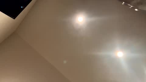 Snapshot of onthecumup69 chatting on October 29, 2025, 10:33 pm onthecumup69 online show from October 29, 2025, 10:33 pm