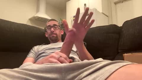 Snapshot of onthecumup69 chatting on November 19, 2025, 5:46 pm onthecumup69 online show from November 19, 2025, 5:46 pm