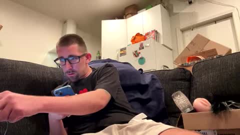 Snapshot of onthecumup69 chatting on December 22, 2025, 12:35 pm onthecumup69 online show from December 22, 2025, 12:35 pm