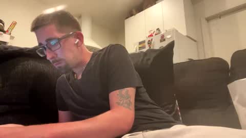 Snapshot of onthecumup69 chatting on March 6, 2026, 10:23 am onthecumup69 online show from March 6, 2026, 10:23 am