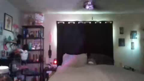 Snapshot of onyx_the_pupstar chatting on January 17, 2026, 10:13 pm Onyx online show from January 17, 2026, 10:13 pm