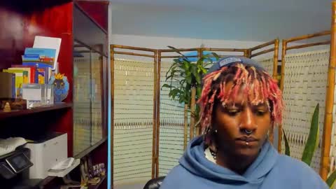 onyxart online show from March 14, 2026, 9:42 pm