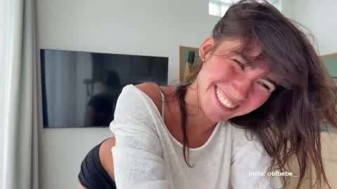 Helen online show from May 14, 2026, 6:42 am