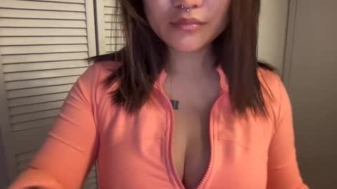 Snapshot of oohhellothere chatting on September 10, 2025, 8:25 am Miss Girly online show from September 10, 2025, 8:25 am