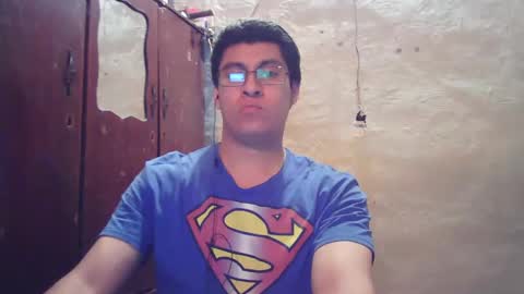 Snapshot of oomaurooo chatting on December 13, 2024, 1:15 am oomaurooo online show from December 13, 2024, 1:15 am