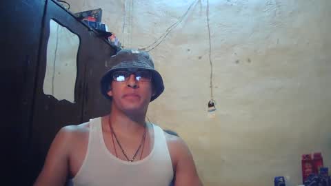 Snapshot of oomaurooo chatting on September 20, 2025, 7:09 am oomaurooo online show from September 20, 2025, 7:09 am