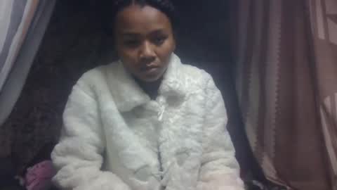 Snapshot of oooozafiette chatting on July 20, 2026, 7:11 am oooozafiette online show from July 20, 2026, 7:11 am