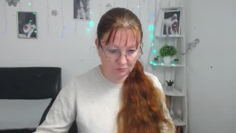 Vanessa online show from October 11, 2025, 5:17 am