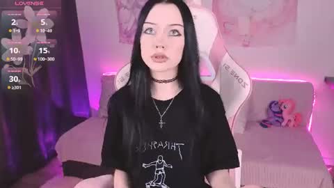 Snapshot of ophelia_amber chatting on July 10, 2026, 3:03 pm Ophelia online show from July 10, 2026, 3:03 pm