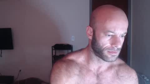 Snapshot of oregon87 chatting on November 18, 2025, 4:33 pm The Oregon Lumberjack online show from November 18, 2025, 4:33 pm