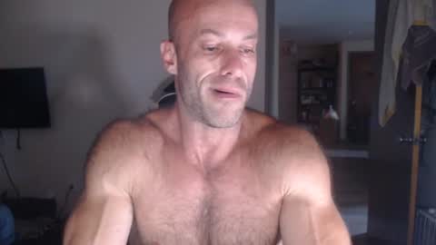 Snapshot of oregon87 chatting on June 12, 2026, 3:05 am The Oregon Lumberjack online show from June 12, 2026, 3:05 am