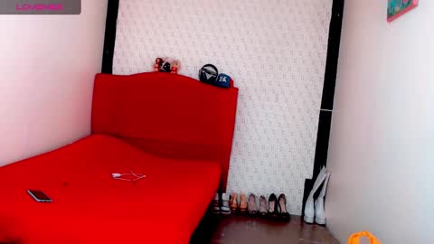 Oriana braom online show from February 6, 2025, 8:34 pm