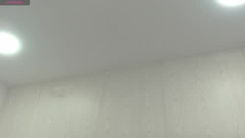 Snapshot of oriana_guzman chatting on February 27, 2025, 5:26 pm Miss Guzman online show from February 27, 2025, 5:26 pm