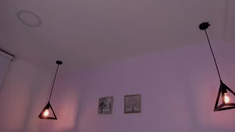 Snapshot of oriana_guzman chatting on September 13, 2025, 12:54 am Miss Guzman online show from September 13, 2025, 12:54 am