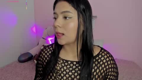 Snapshot of oriana_guzman chatting on December 13, 2025, 7:53 pm Miss Guzman online show from December 13, 2025, 7:53 pm