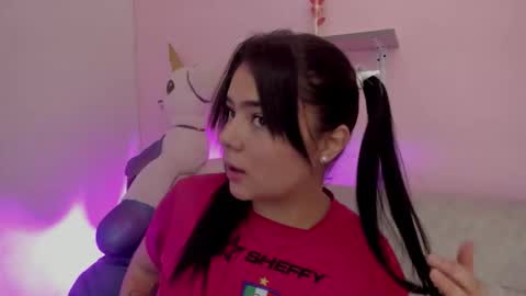 Miss Guzman  online show from April 30, 2026, 5:03 am