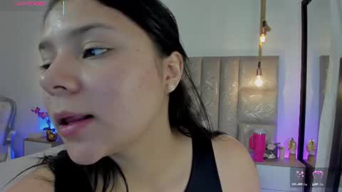 Miss Guzman  online show from July 28, 2026, 11:15 pm