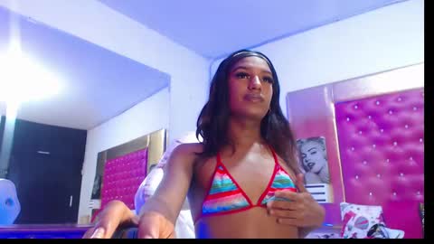 Snapshot of orianadollx chatting on January 7, 2025, 1:35 pm Oriana online show from January 7, 2025, 1:35 pm