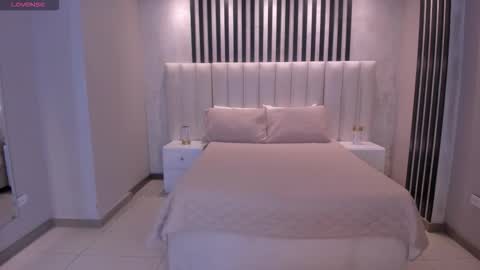 Oriana F online show from March 12, 2026, 8:15 pm