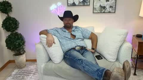 Originalhempfarmer online show from January 9, 2026, 8:43 pm