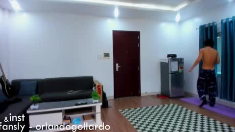 Fansly and Instagram -  online show from January 10, 2025, 8:18 am