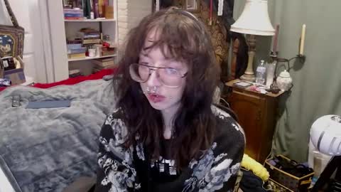 Snapshot of orookun chatting on December 22, 2024, 10:15 pm orookun online show from December 22, 2024, 10:15 pm