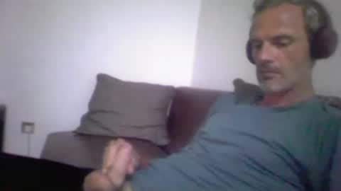 Snapshot of orwel09 chatting on February 10, 2026, 3:16 pm orwel09 online show from February 10, 2026, 3:16 pm