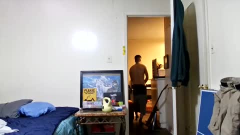 Snapshot of oscar1992toyota chatting on January 1, 2025, 7:21 pm oscar1992toyota online show from January 1, 2025, 7:21 pm