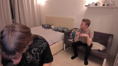 Snapshot of oscar_wildy chatting on November 21, 2025, 8:40 pm Oscar online show from November 21, 2025, 8:40 pm