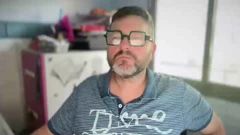 Snapshot of oscarbcncat chatting on June 15, 2026, 11:23 am oscarbcncat online show from June 15, 2026, 11:23 am
