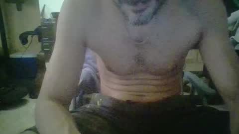 Snapshot of oshaka chatting on November 14, 2025, 2:27 pm HappyGrower online show from November 14, 2025, 2:27 pm