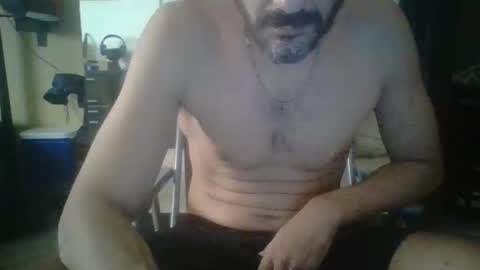 Snapshot of oshaka chatting on November 24, 2025, 12:38 pm HappyGrower online show from November 24, 2025, 12:38 pm