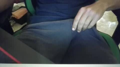 Snapshot of oshaka chatting on May 22, 2026, 8:21 am HappyGrower online show from May 22, 2026, 8:21 am
