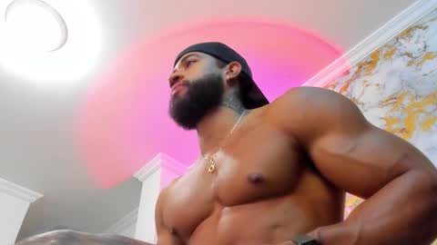 Snapshot of osher_cox chatting on February 13, 2025, 2:34 am osher_cox online show from February 13, 2025, 2:34 am