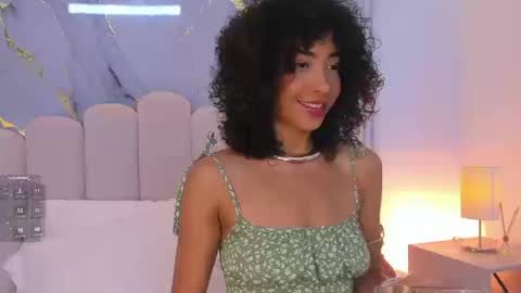 Oshun  online show from September 12, 2025, 12:38 pm