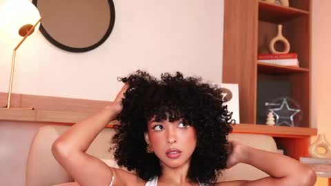 Snapshot of oshun_25 chatting on May 18, 2026, 8:36 pm Oshun online show from May 18, 2026, 8:36 pm