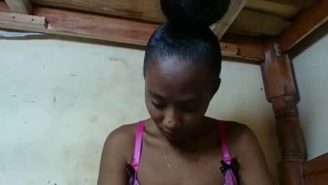 osinaa online show from April 10, 2026, 3:39 pm