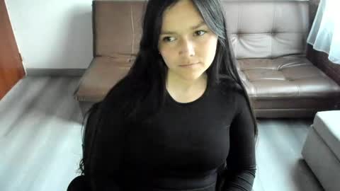 Snapshot of osiris_2546 chatting on May 13, 2026, 9:22 pm Osiris online show from May 13, 2026, 9:22 pm