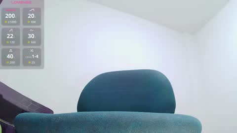 Snapshot of oso_gael chatting on November 22, 2025, 6:51 pm Bear Gael online show from November 22, 2025, 6:51 pm