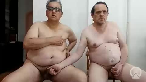 Snapshot of osoandcub chatting on November 13, 2025, 8:52 pm Osoandcub online show from November 13, 2025, 8:52 pm