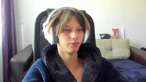 Ostin online show from October 26, 2025, 6:30 am