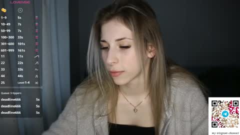 Snapshot of ottiliebolyard chatting on April 30, 2026, 2:40 am Anne online show from April 30, 2026, 2:40 am