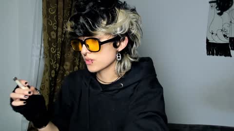 Otto 3 online show from December 11, 2024, 5:00 am