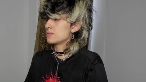 Otto 3 online show from January 17, 2025, 10:23 pm