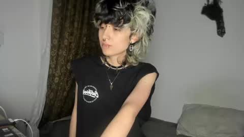 Otto 3 online show from February 15, 2025, 11:14 pm