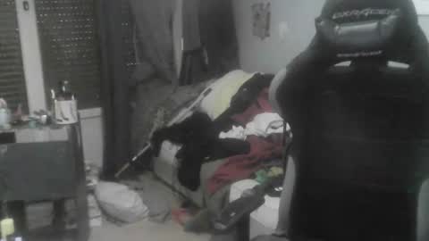 Snapshot of ouinnybis195625 chatting on December 24, 2024, 8:55 am ouinnybis195625 online show from December 24, 2024, 8:55 am